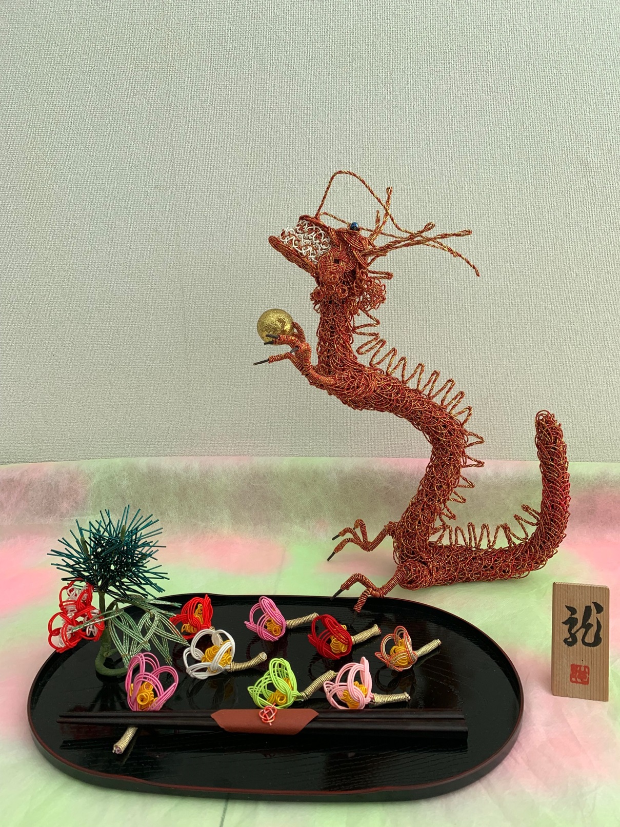 花々からアクセサリーまで 水引アート