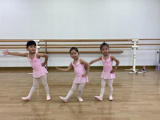 日曜 ジュニアクラシックバレエ 夏号新規生募集特別体験会5/31(日)