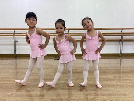 日曜 ジュニアクラシックバレエ 夏号新規生募集特別体験会5/31(日)