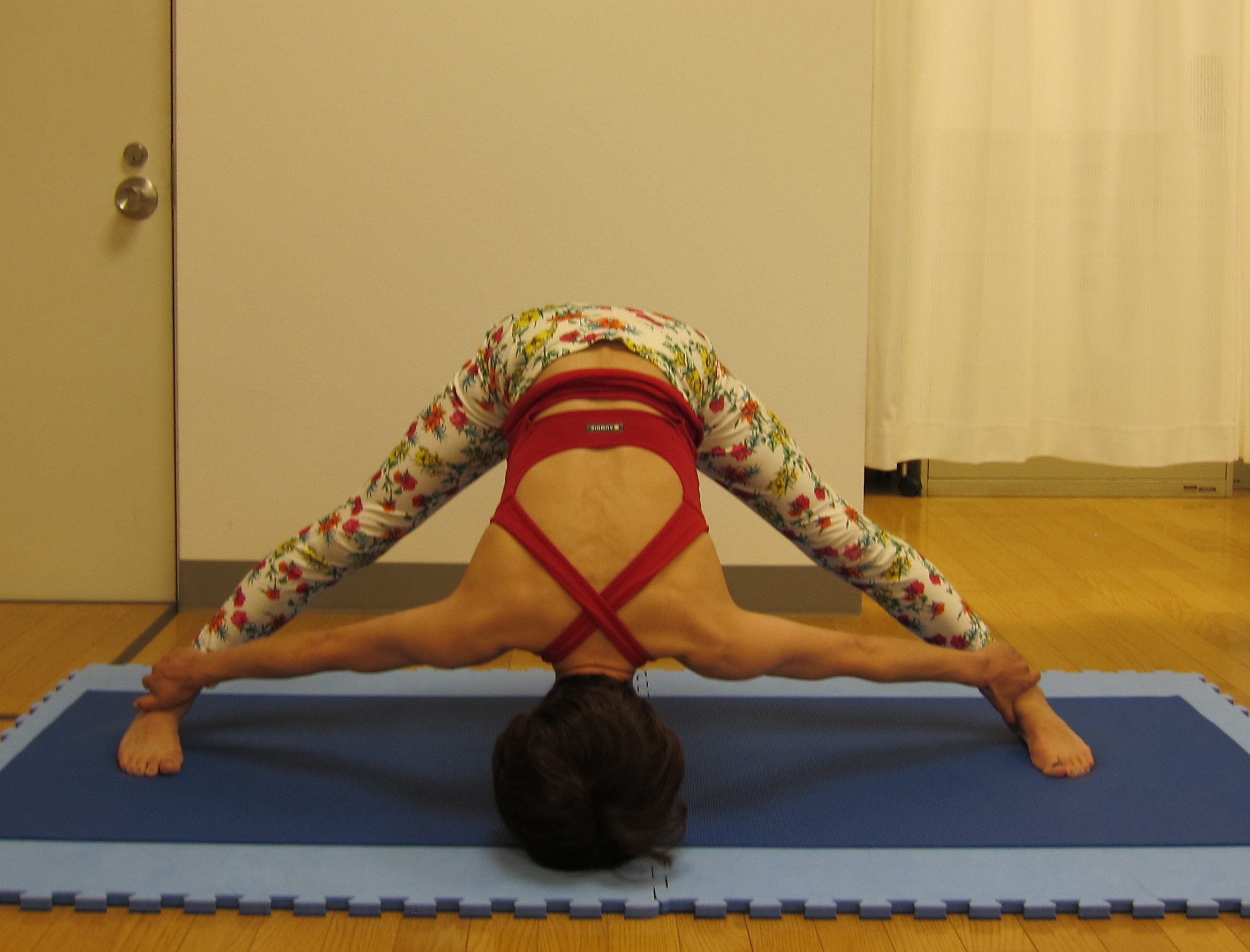 一週間の疲れをリセット 週末・リフレッシュヨガ毎週