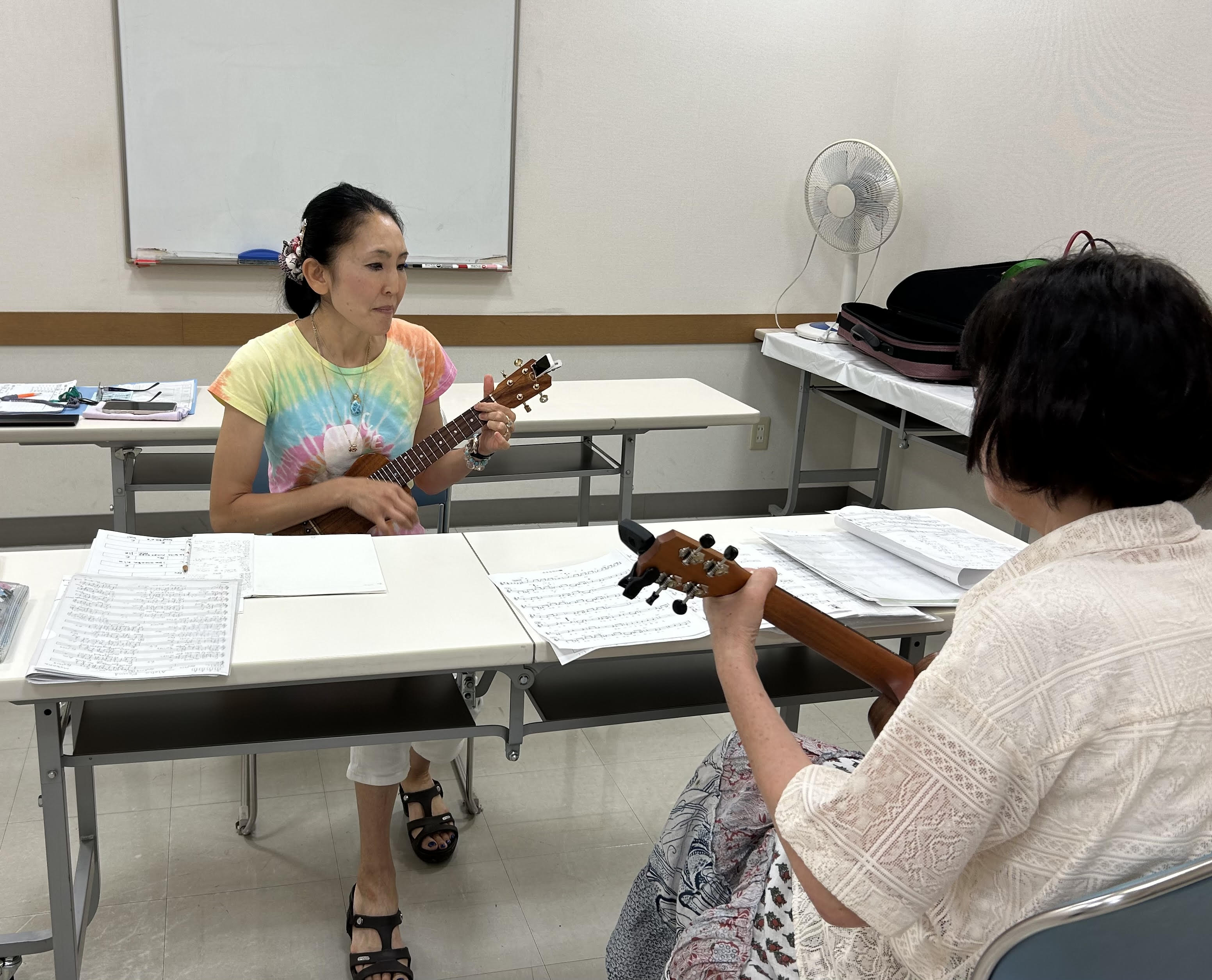 いつも心にウクレレを! ハッピィウクレレ(個人30分)