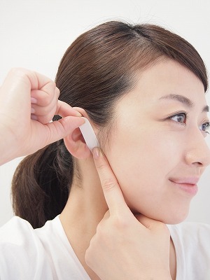 <全3回>「老けた?」って言わせない リフトアップテープを使った若返るメイクレッスン 秋の新講座 <全3回>10/20・11/17・12/15(月)