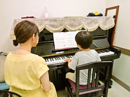金曜ピアノ 初級(大人) 5月