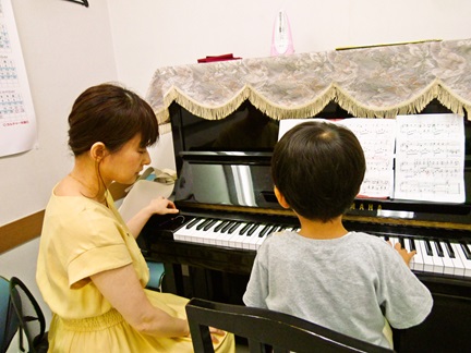 金曜ピアノ 初級(大人) 5月