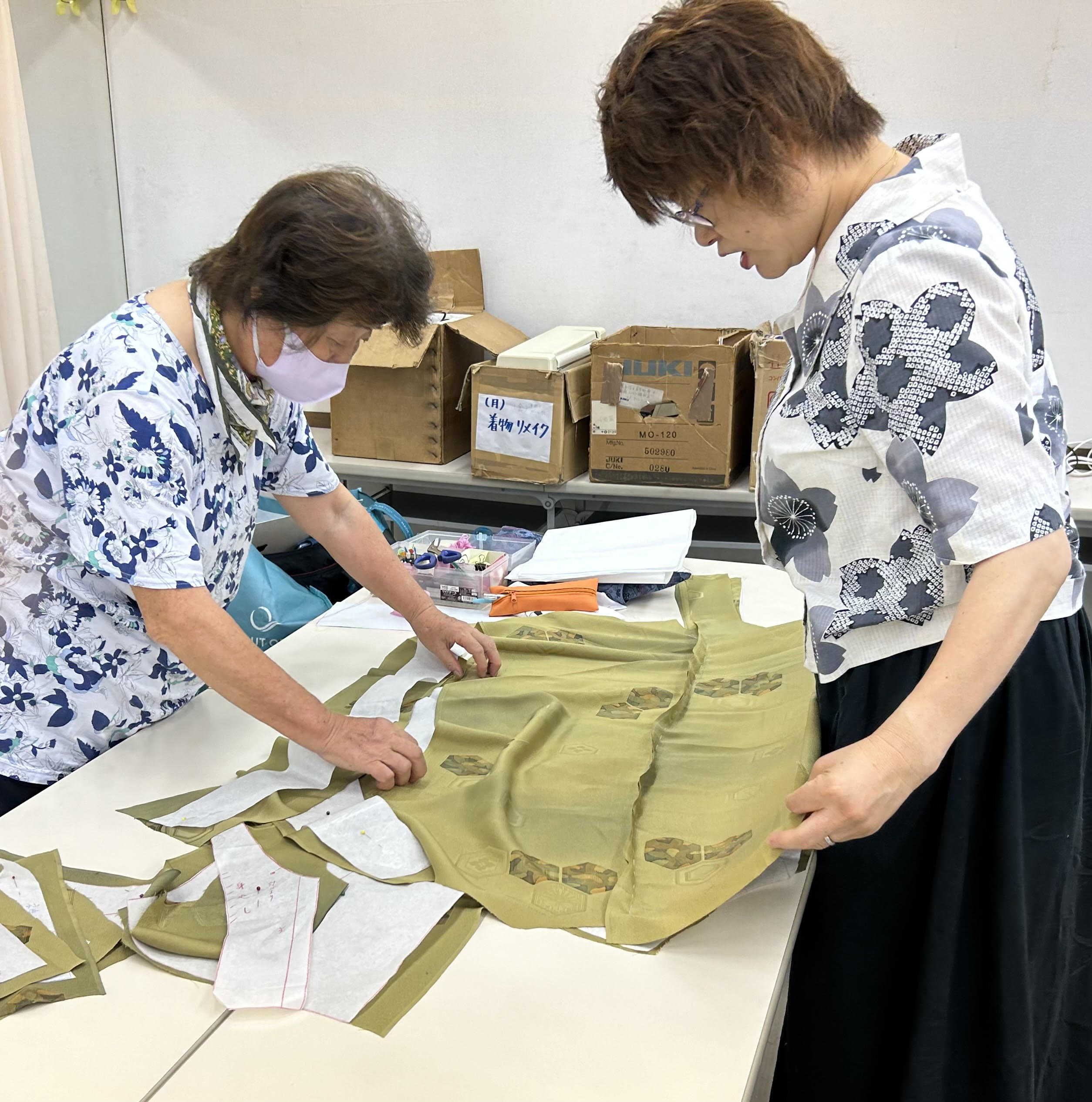 大人気クラスの増設です! 増設・木曜着物リメイク 10/17スタート
