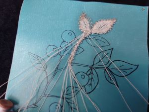 繊細な芸術作品 ボビンレース