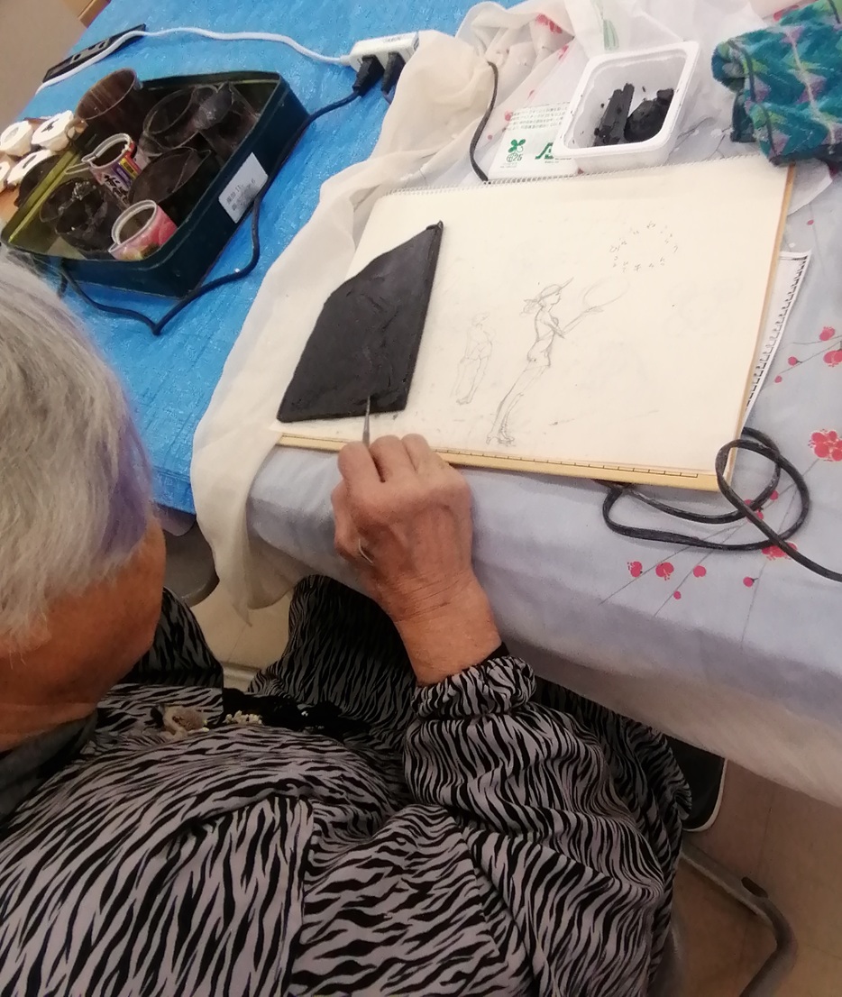 好きなかたちを金属に