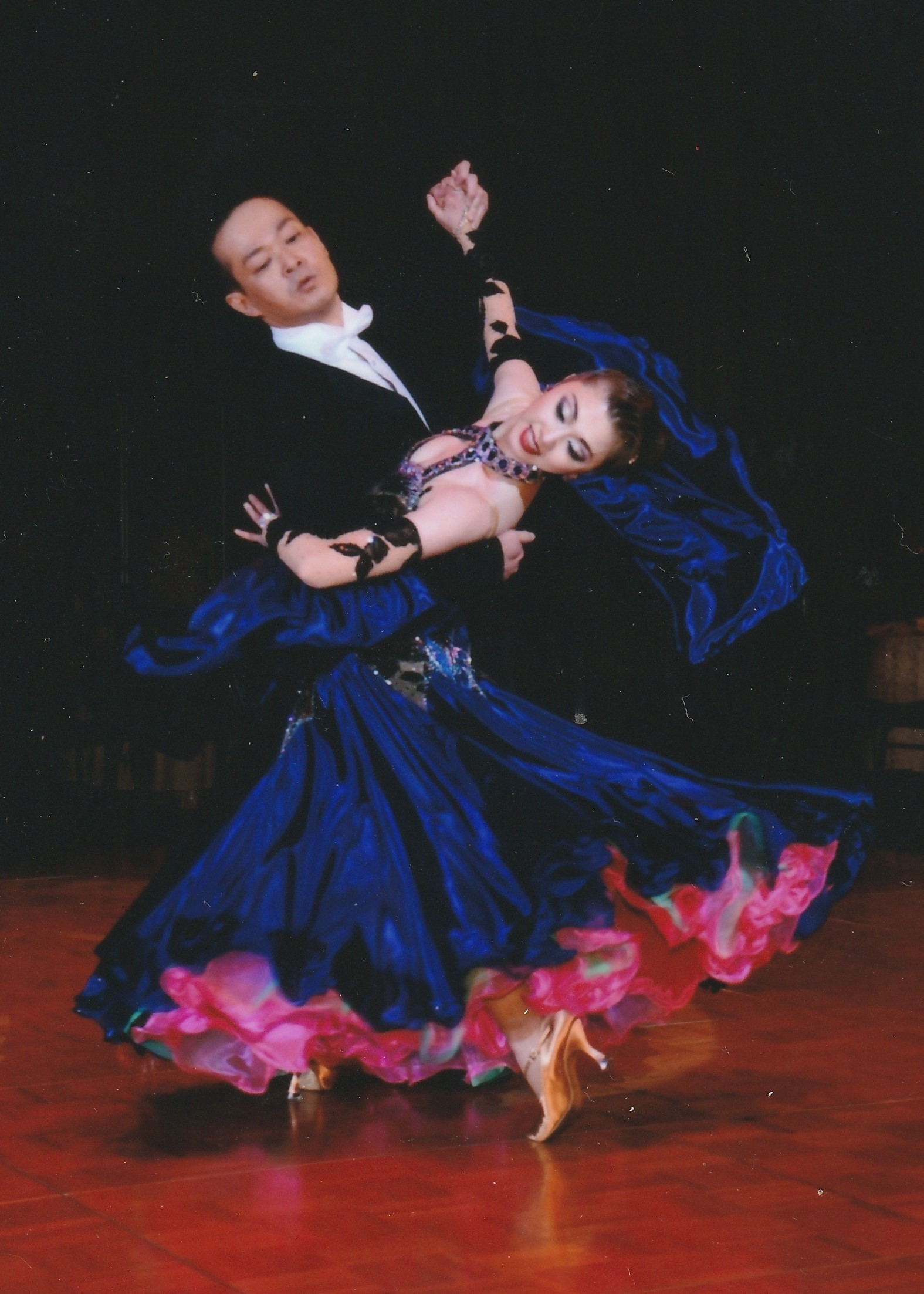 楽しく踊りましょう! 社交ダンス 春の新規生募集 4/6,20(月)一日体験