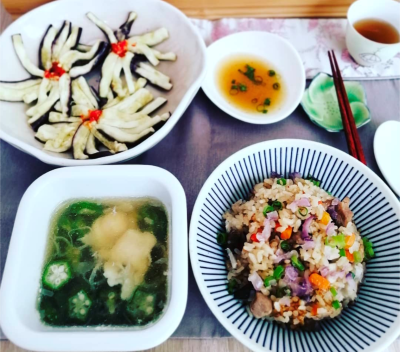 楽しくわくわく、生地からチャレンジ 中国家庭料理