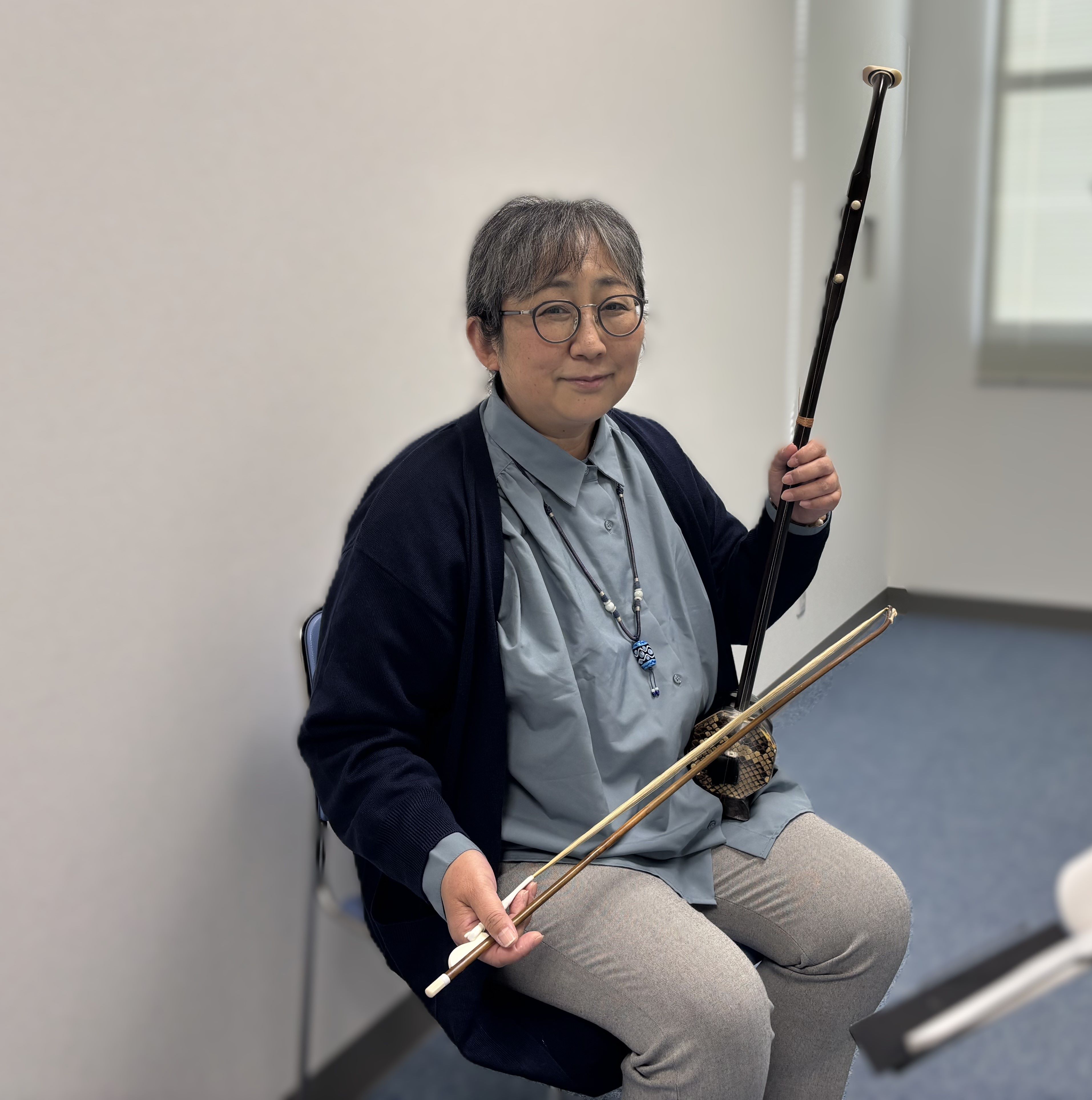 張会斌・教育システム 魅惑の二胡(初級)
