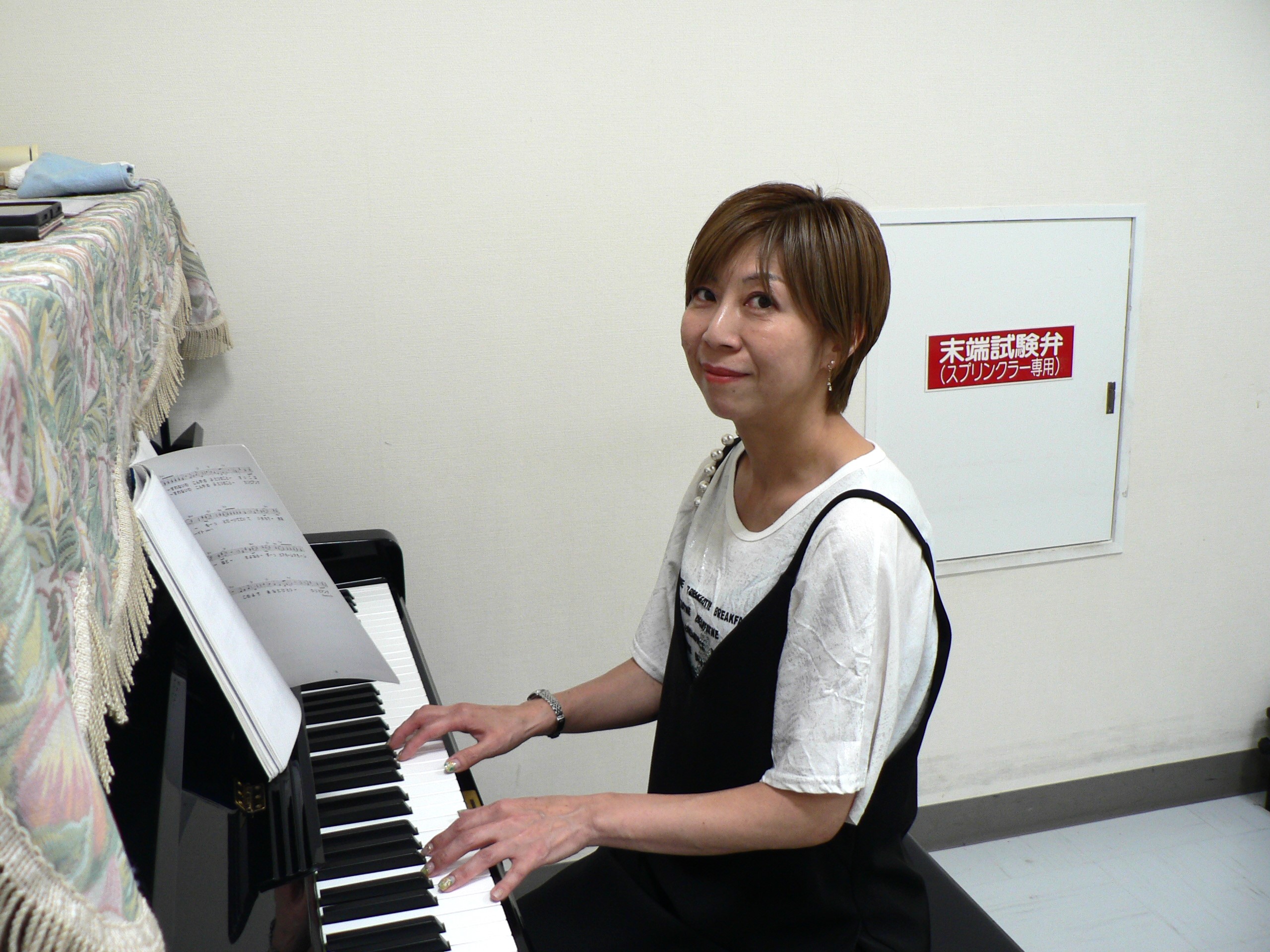 (月)声楽レッスン (30分個人レッスン)