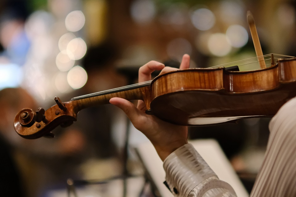 憧れの楽器を始めてみよう! ヴァイオリン(45分) 個人レッスン45分 中学生以上