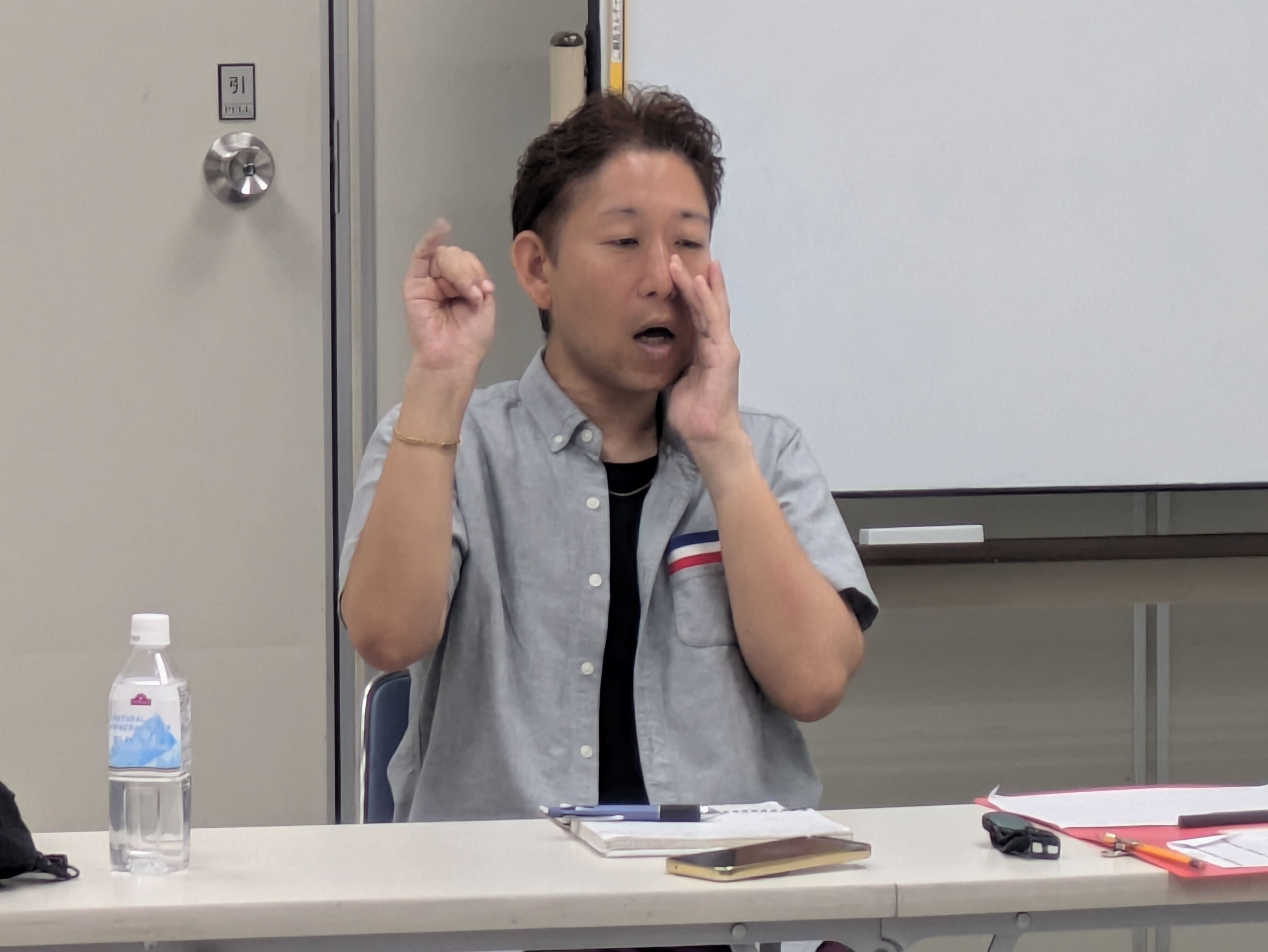 声からキレイに 「若返りボイトレ」