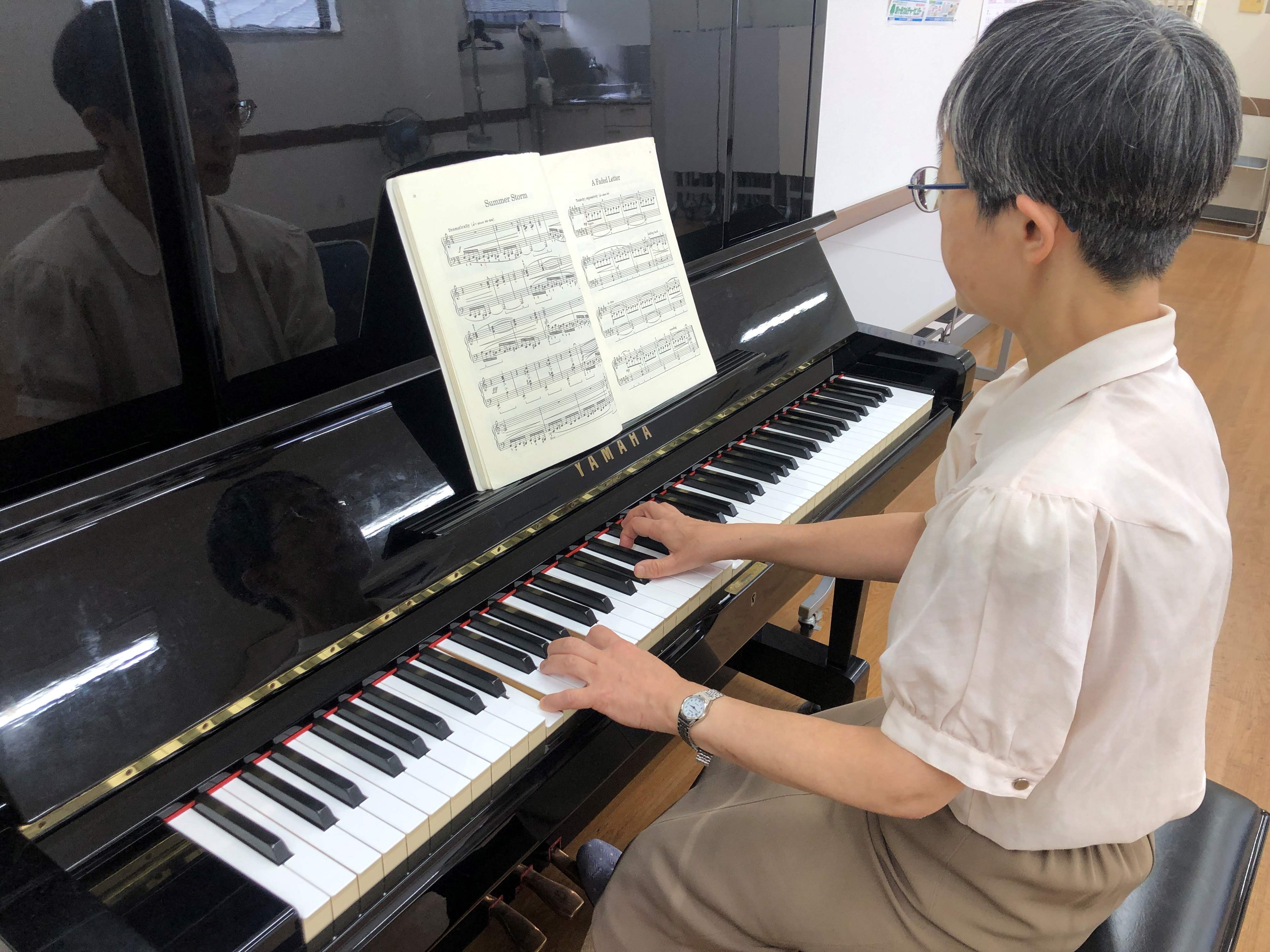 金曜ピアノ