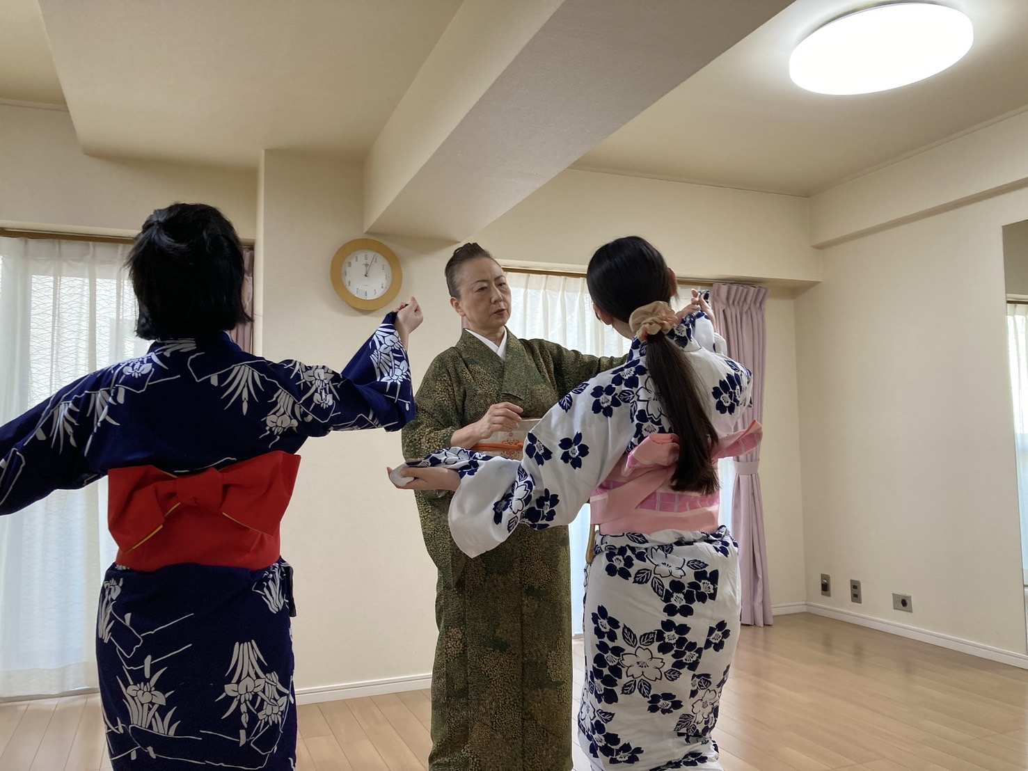 日舞の所作から 日本舞踊