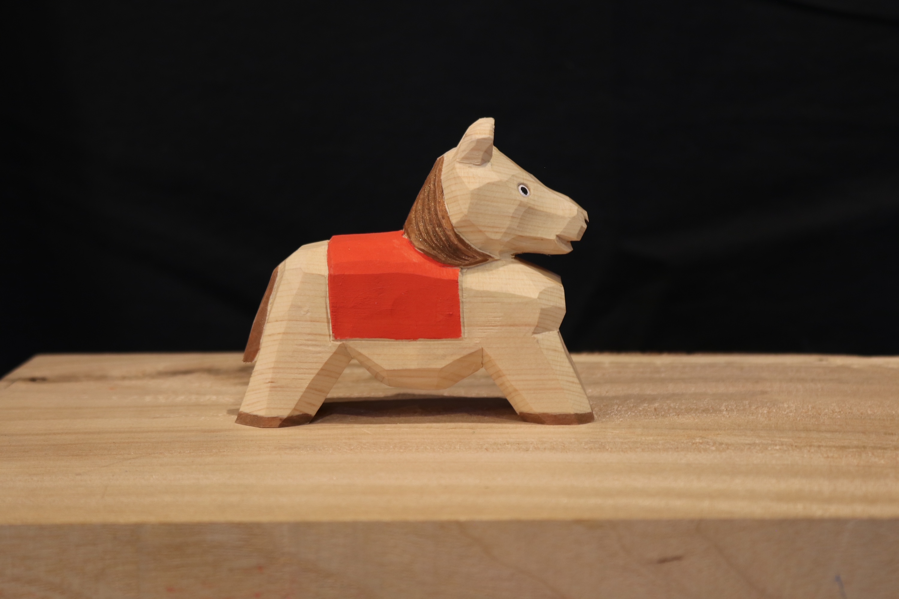 奈良仏師 直伝!!仏像彫刻 2026年干支の「午」を彫る