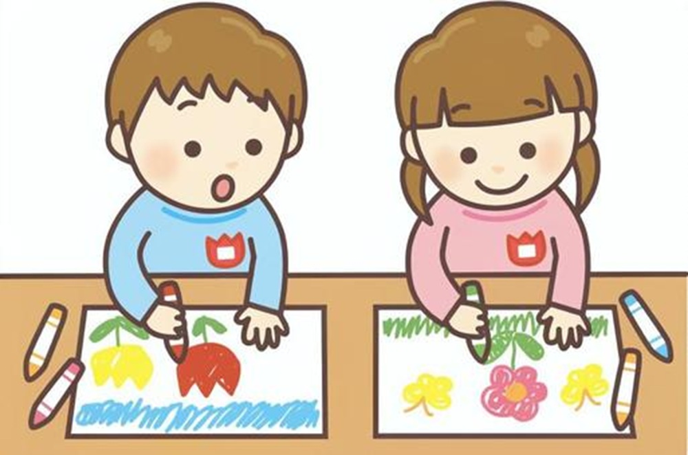 身近な物を感性で描く (土)こども絵画 (ミクストメディア)