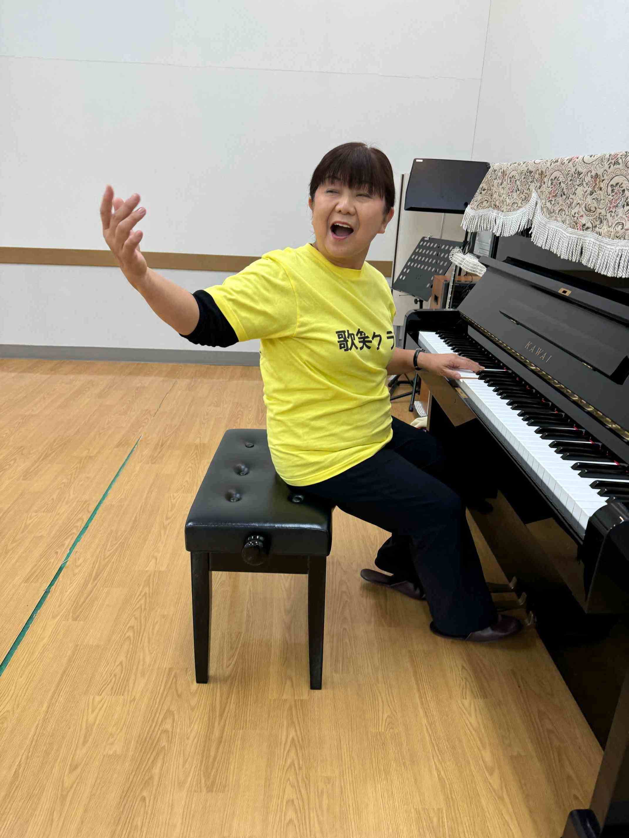 懐かしい曲を歌って脳活 シニアの為の歌う健康講座