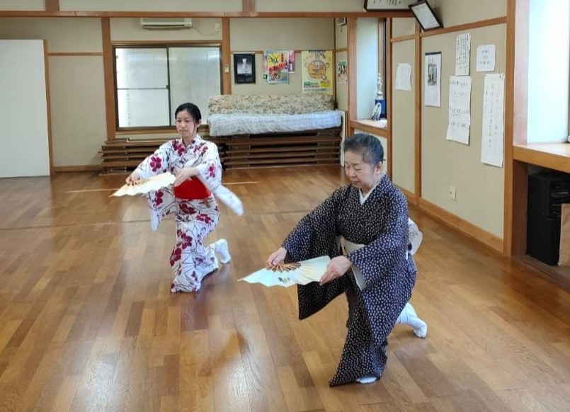 浴衣でたしなむ 日舞レッスン