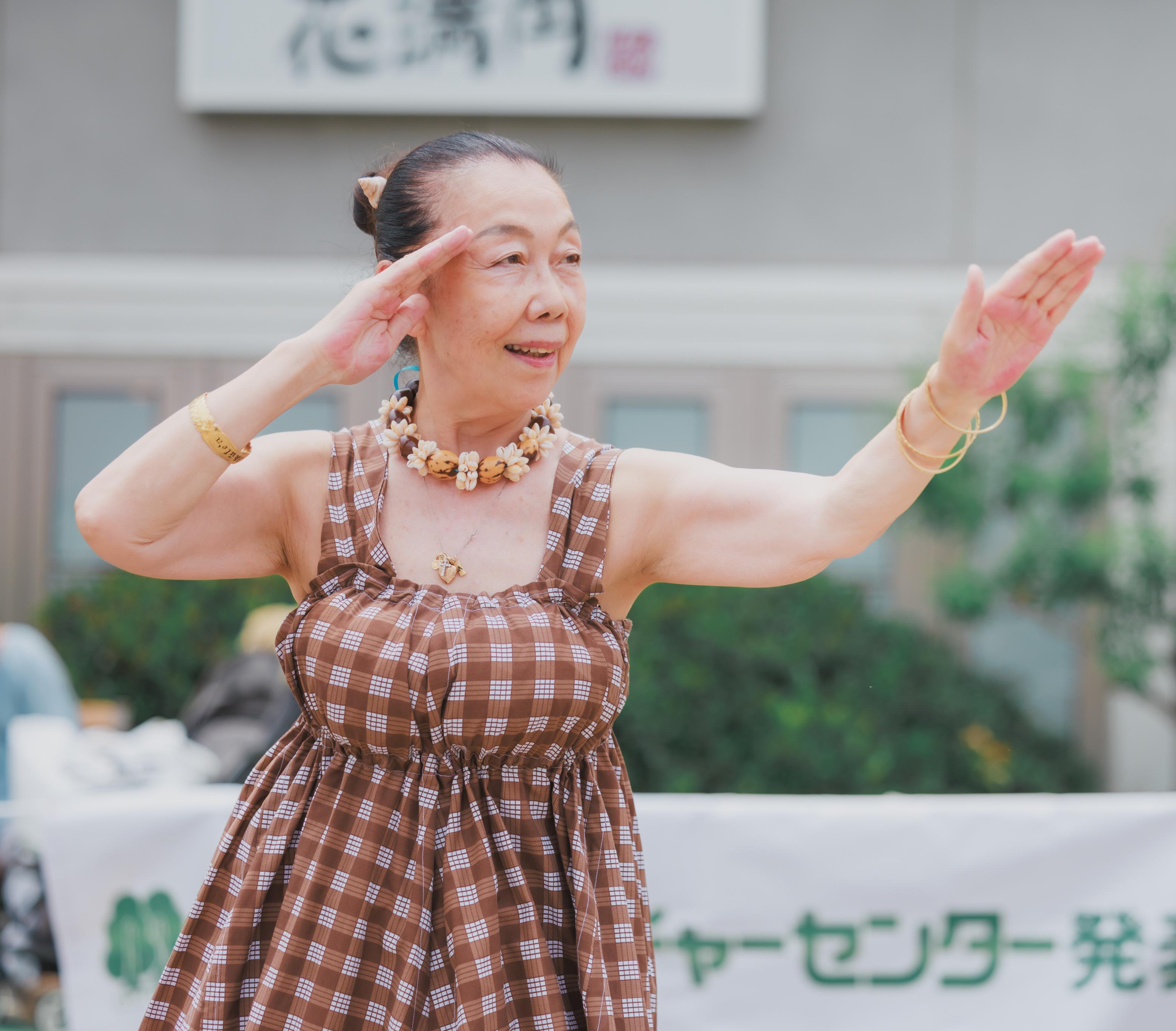 ハワイの伝統フラ Kuuna Hula(クウナフラ) 秋の新講座 10/1(水)特別体験会