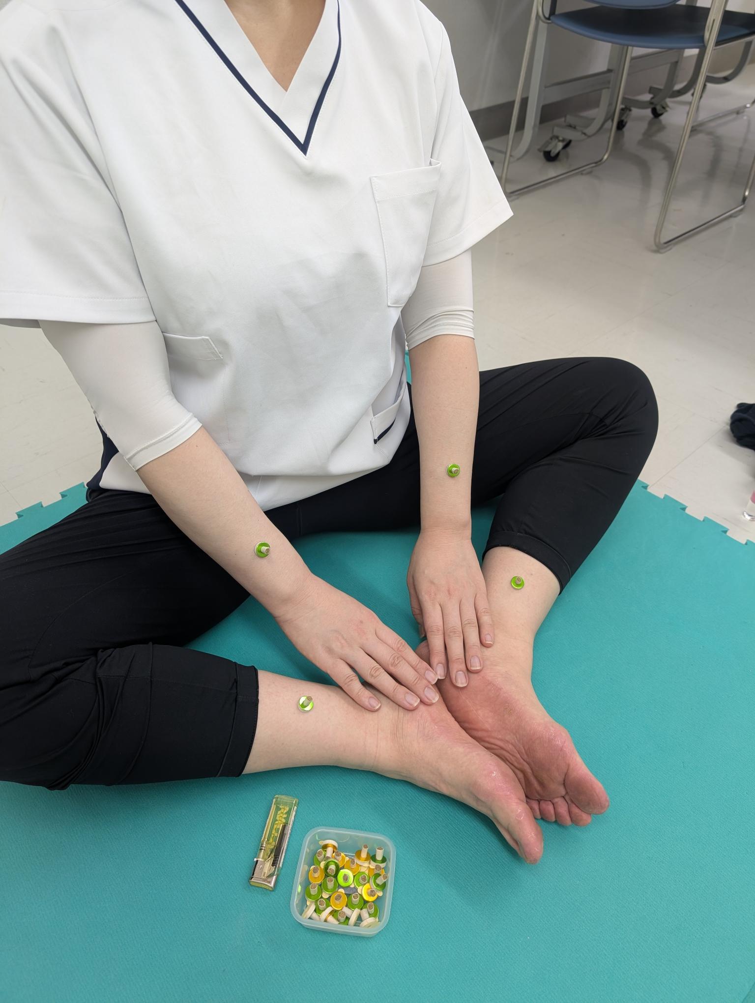 温活で不調を整える!(全2回) セルフつぼ押しとお灸教室 秋の新講座