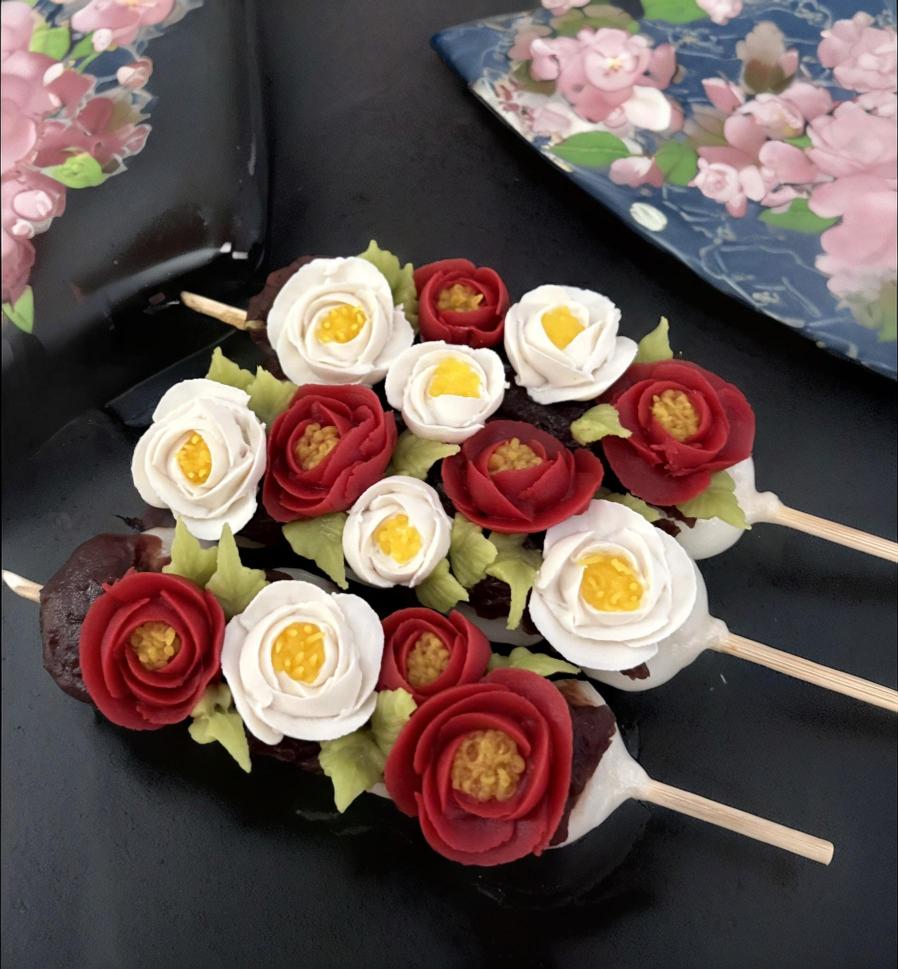 あんこのお花絞り1DAY講座 つばきの花だんご 1DAY講座秋の新講座