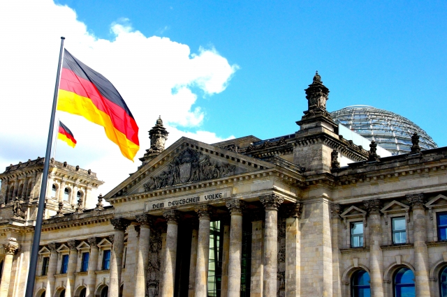 楽しく学ぶ会話と文法 旅するドイツ語入門 体験日 11/28・12/5(金) 体験費550円