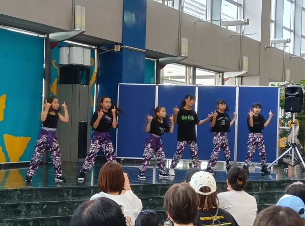 HIP HOP (Second)