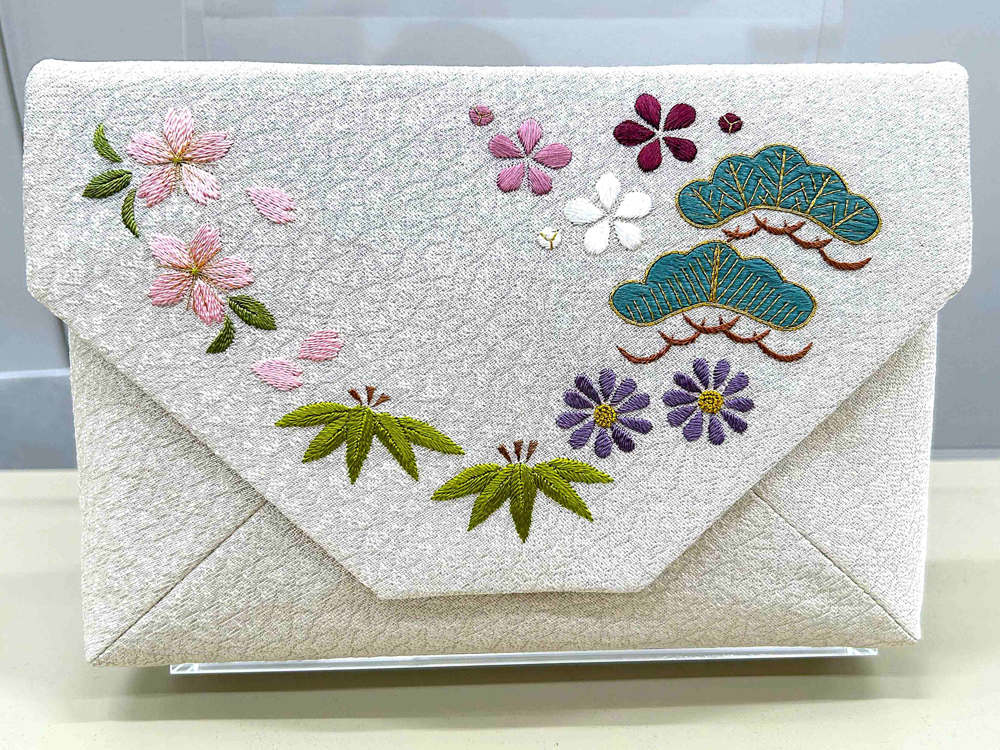 一針一針心をこめて やさしい日本刺繍 秋の新講座 10/6(月)特別体験会10:30～13:00