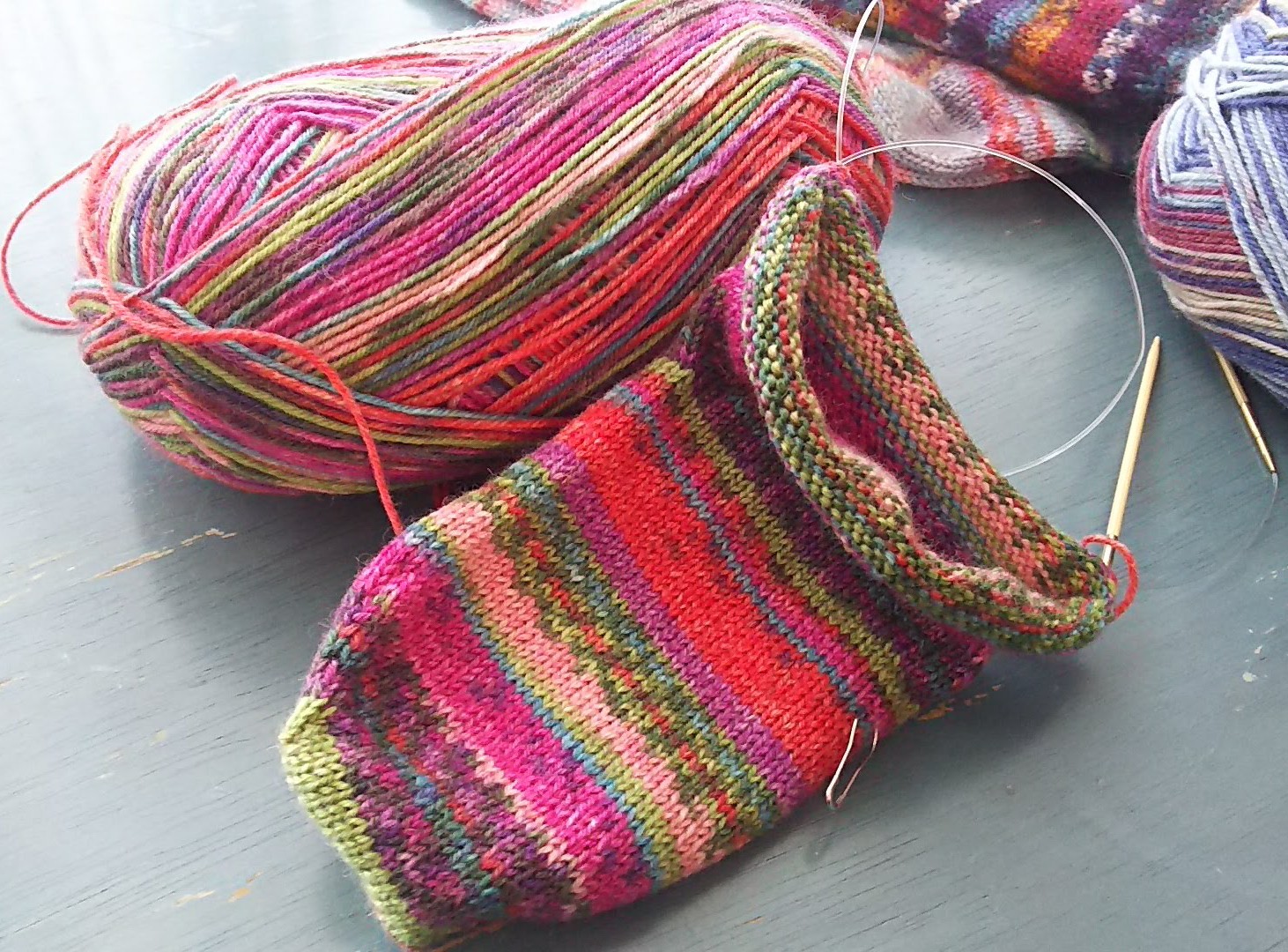 暮らしにあたたかな手編みを はじめてさんの手編みくつ下 体験日11/20(木)・12/4(木) 体験費550円 教材費1,100円