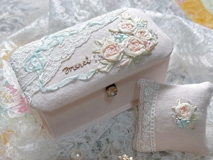 心トキメク癒しの リボン刺しゅう