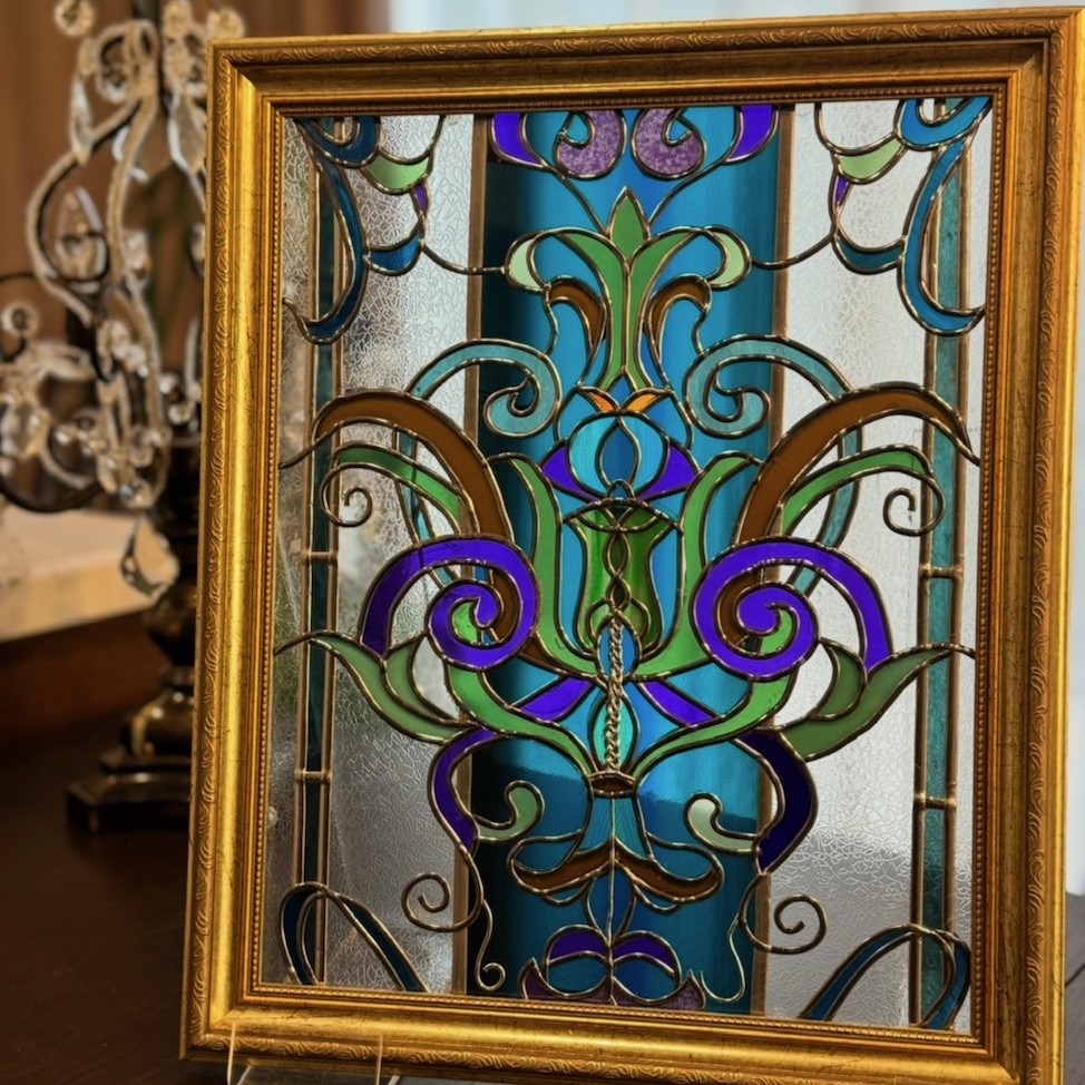 新感覚で楽しめる美しい グラスアート 体験日11/26(水)・12/24(水) 体験費550円 教材費1,650円