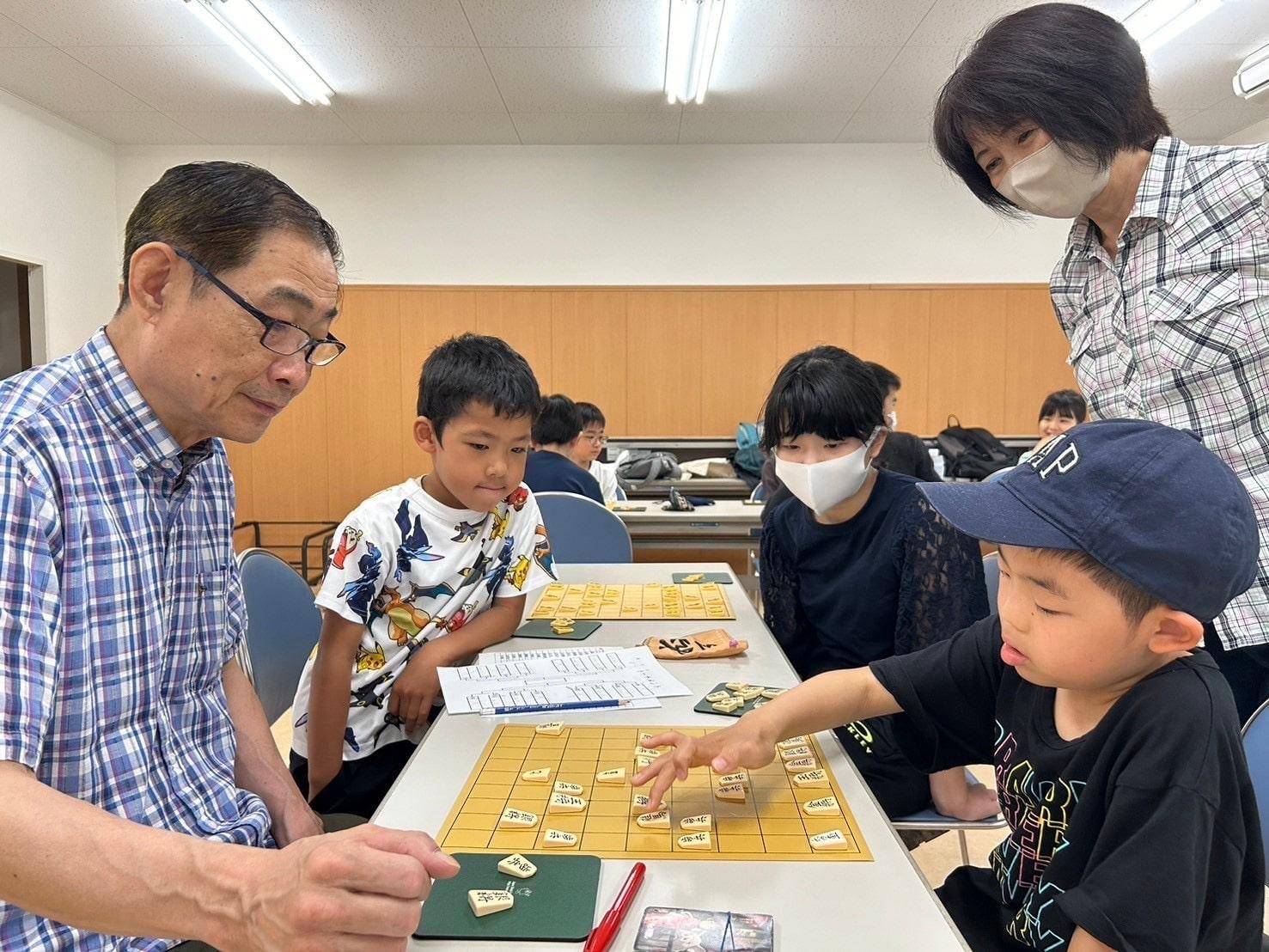 初心者でも楽しく学べます こども将棋講座 10/8(水)無料体験会