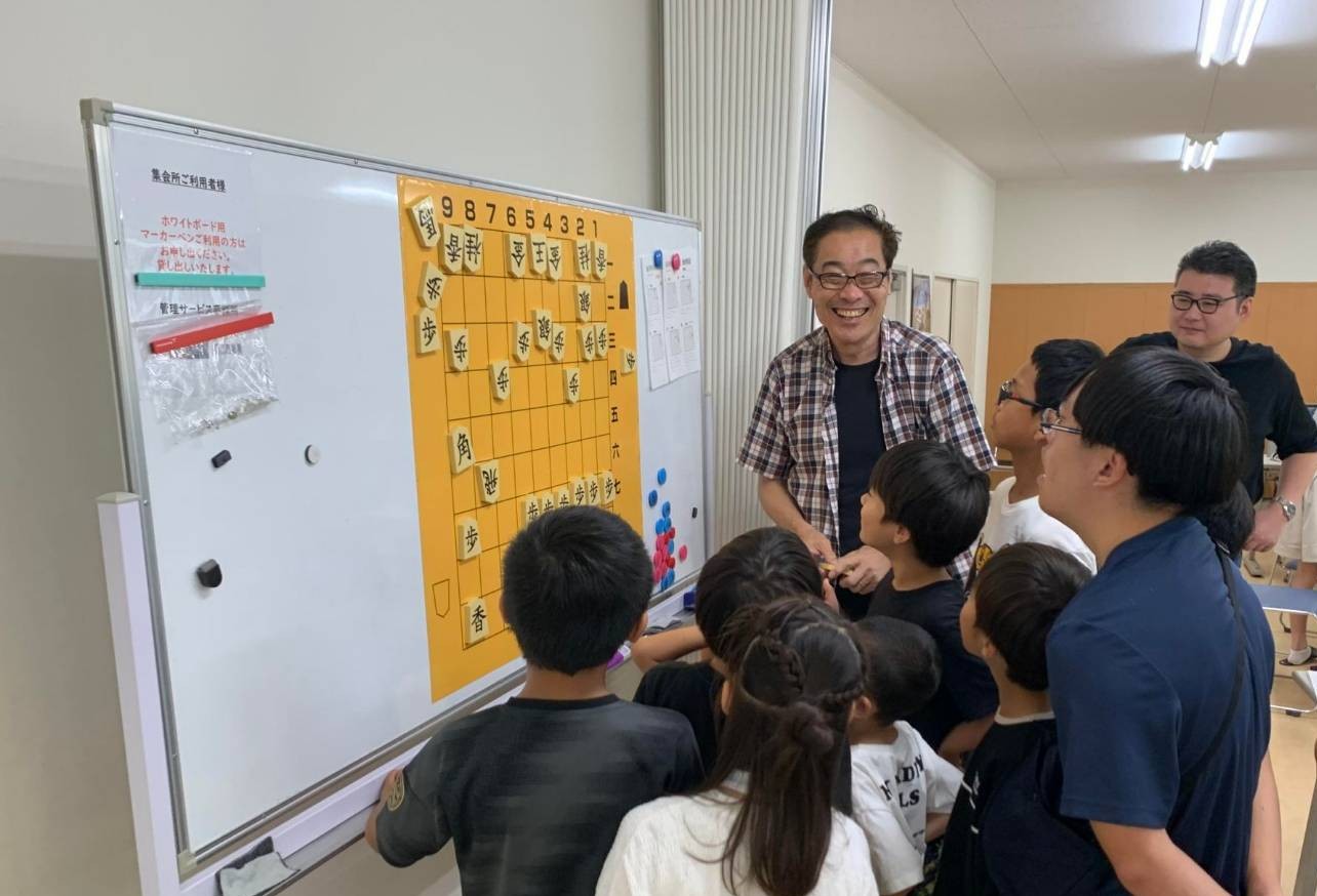 初心者でも楽しく学べます こども将棋講座 10/8(水)無料体験会