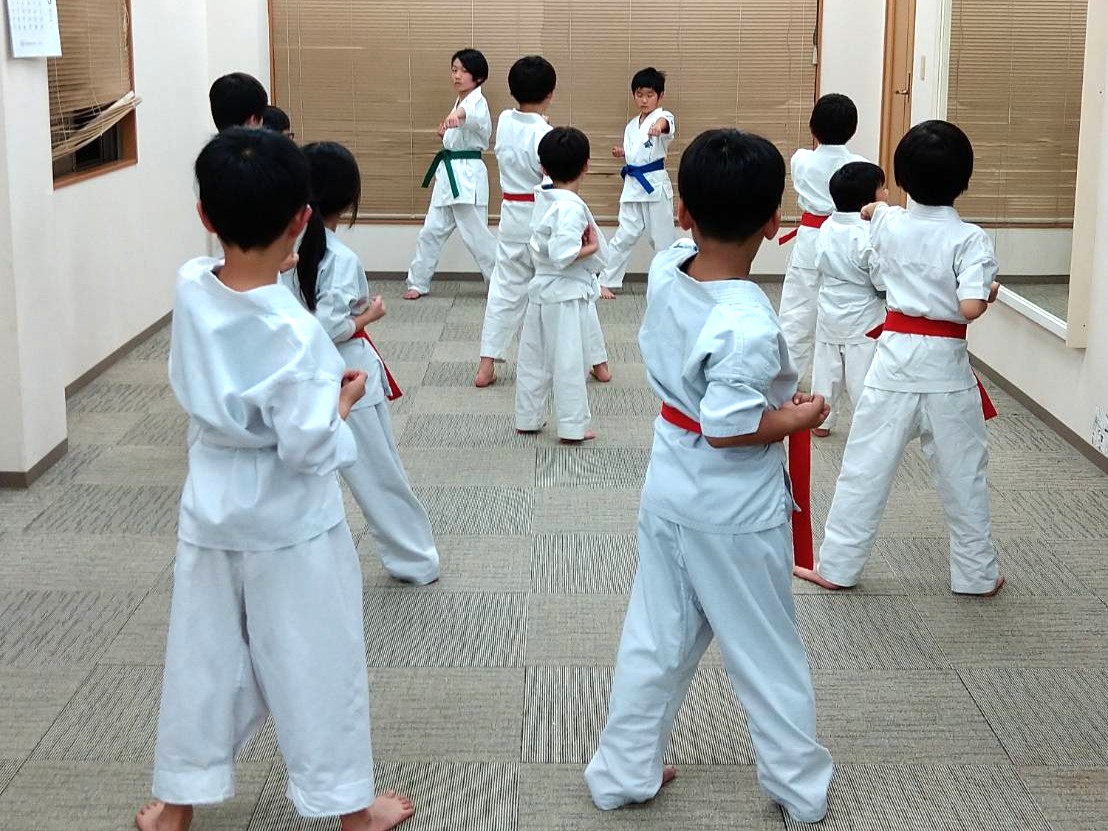 5歳から小学6年生までの キッズ空手 10/11(土)無料説明会