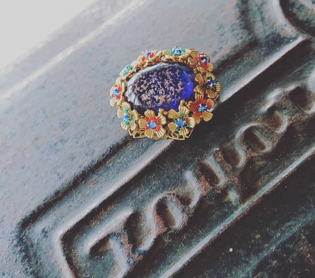 ヴィンテージパーツで彩る コスチュームジュエリー 秋の新講座