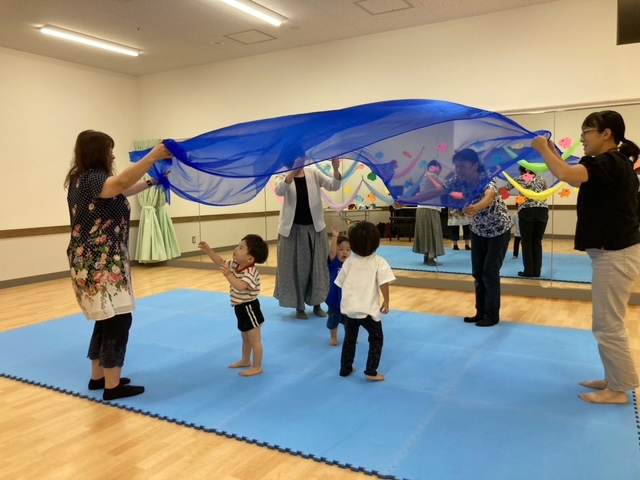1才からの 子供のリトミック 1-2才児クラス 秋の新講座 10/18(土)特別体験会