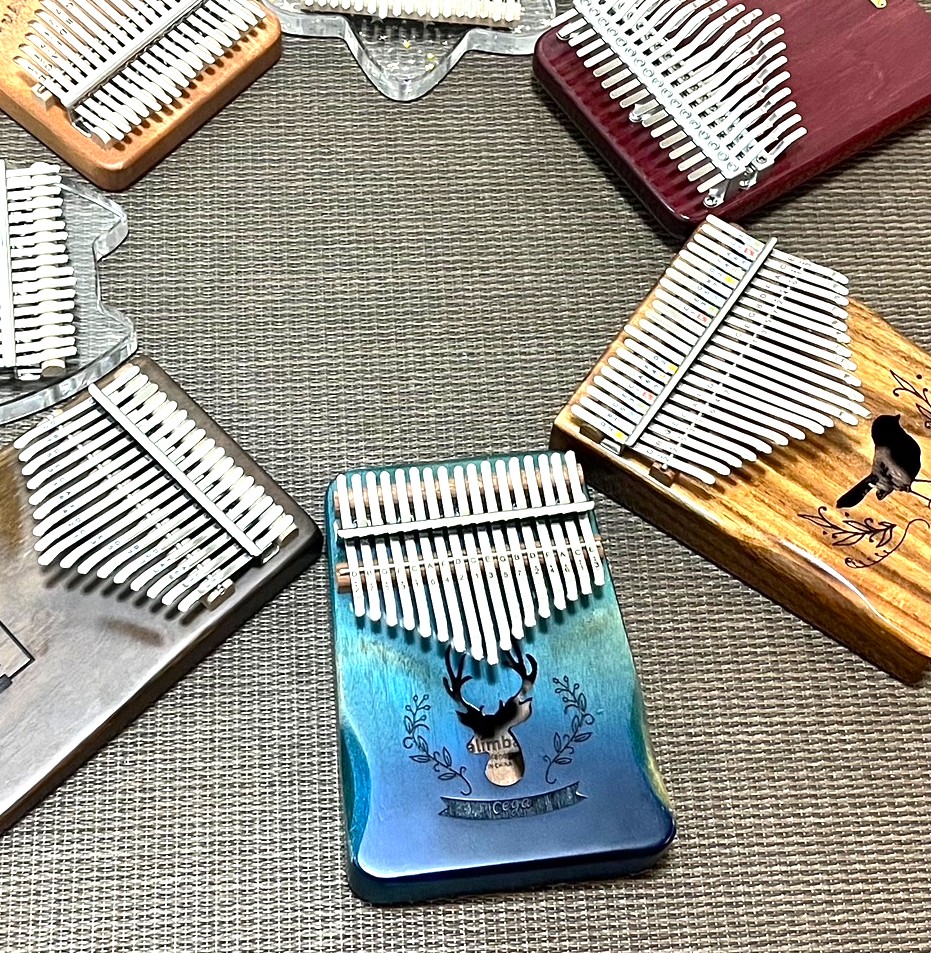 指先から脳を元気に 癒しのカリンバ教室