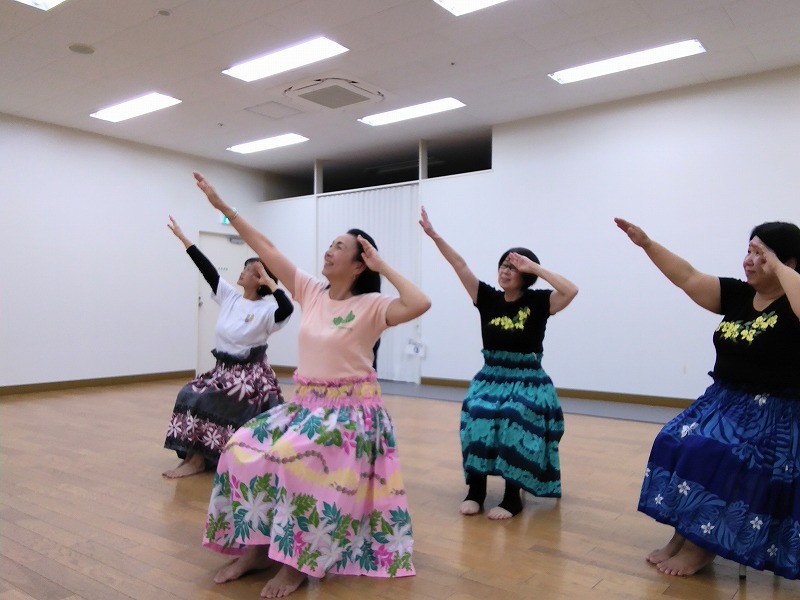 座って踊るフラ HULA hula 秋の新講座 10/1・10/15(水)特別体験会