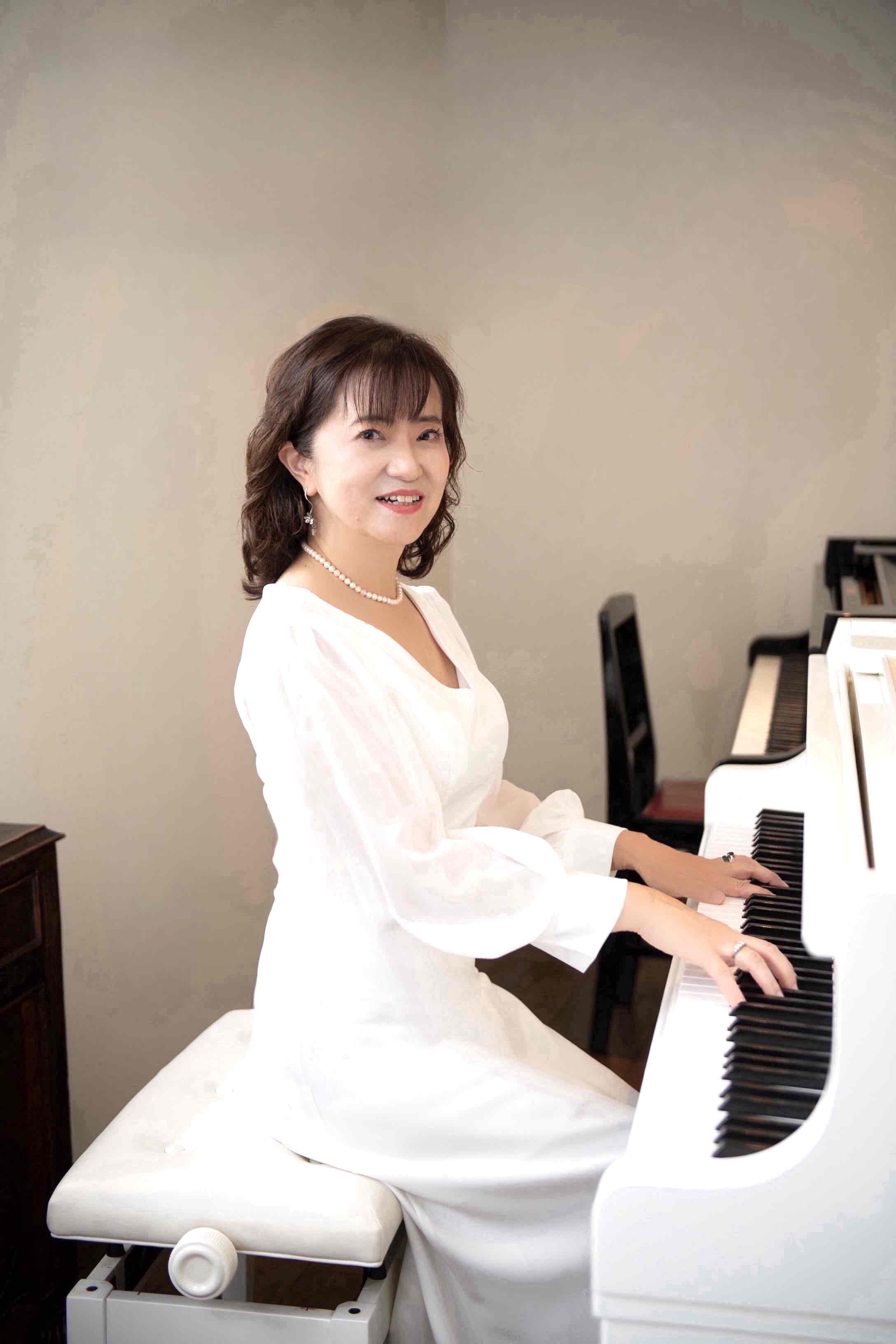 ピアノで音楽を楽しむ ピアノ 25分個人レッスン(3才～)