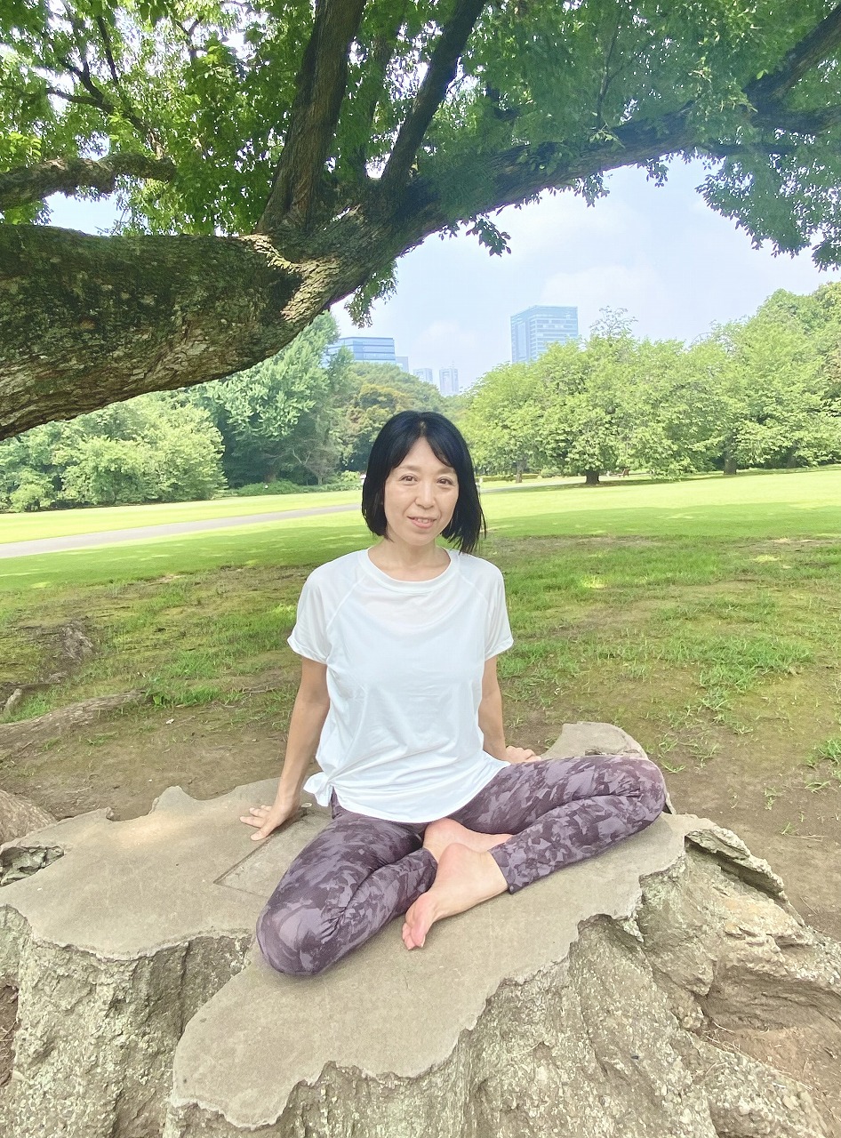 座ったままでいい ゆるやかイスヨガ