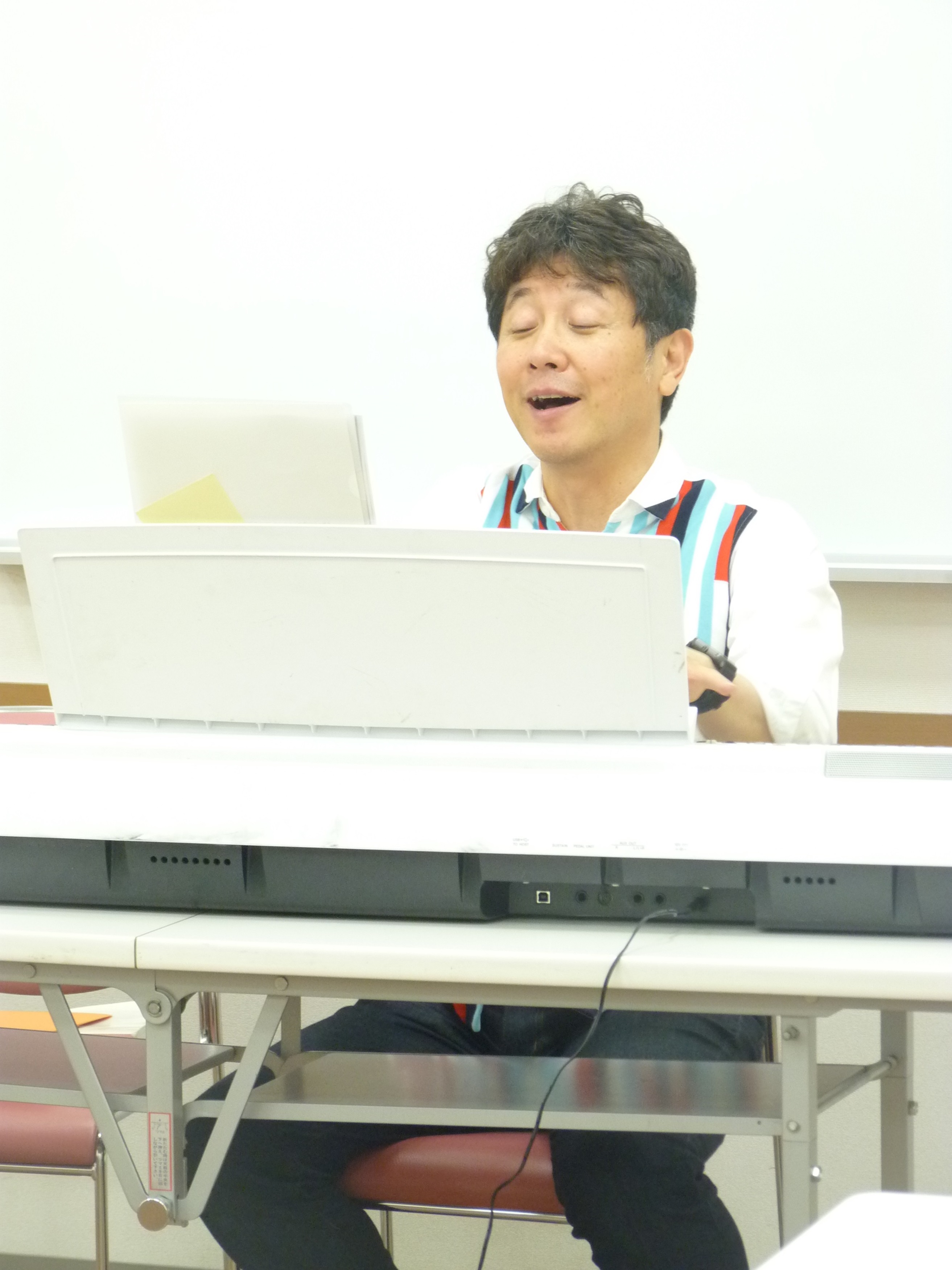 日本語で歌う シャンソン