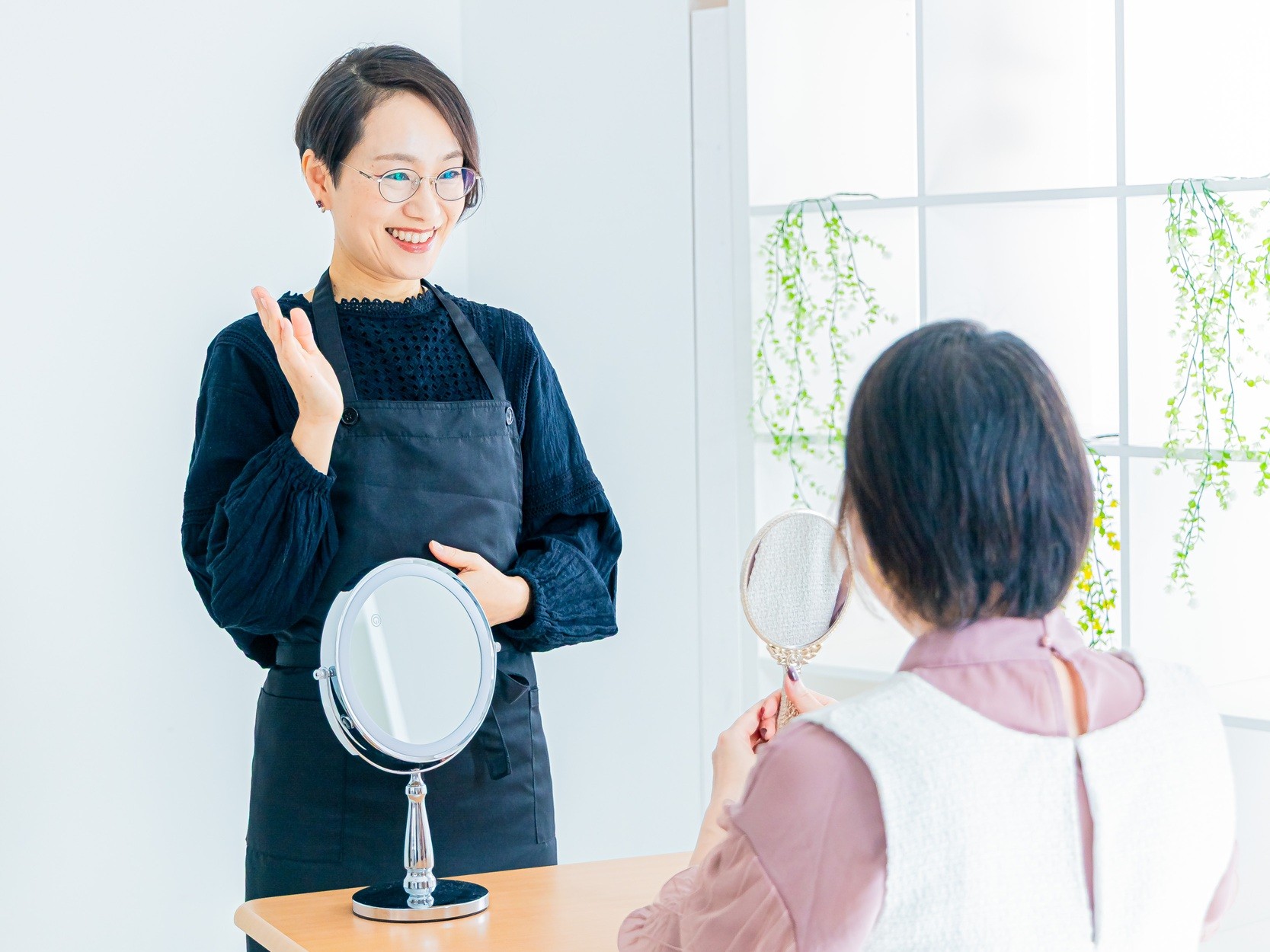 4ステップでスッキリ若見え 若返り顔ヨガ(全4回) 秋の新講座 11/13(木)スタート