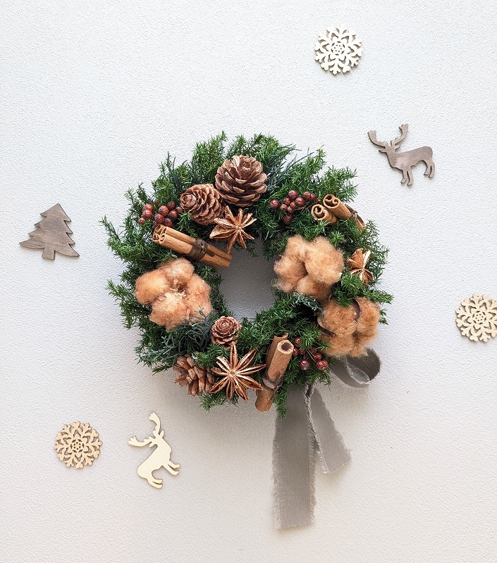 プリザーブドリーフで作る クリスマスリース