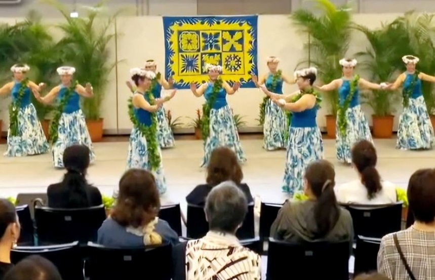 初めての方のための ゆったりハワイアンフラ