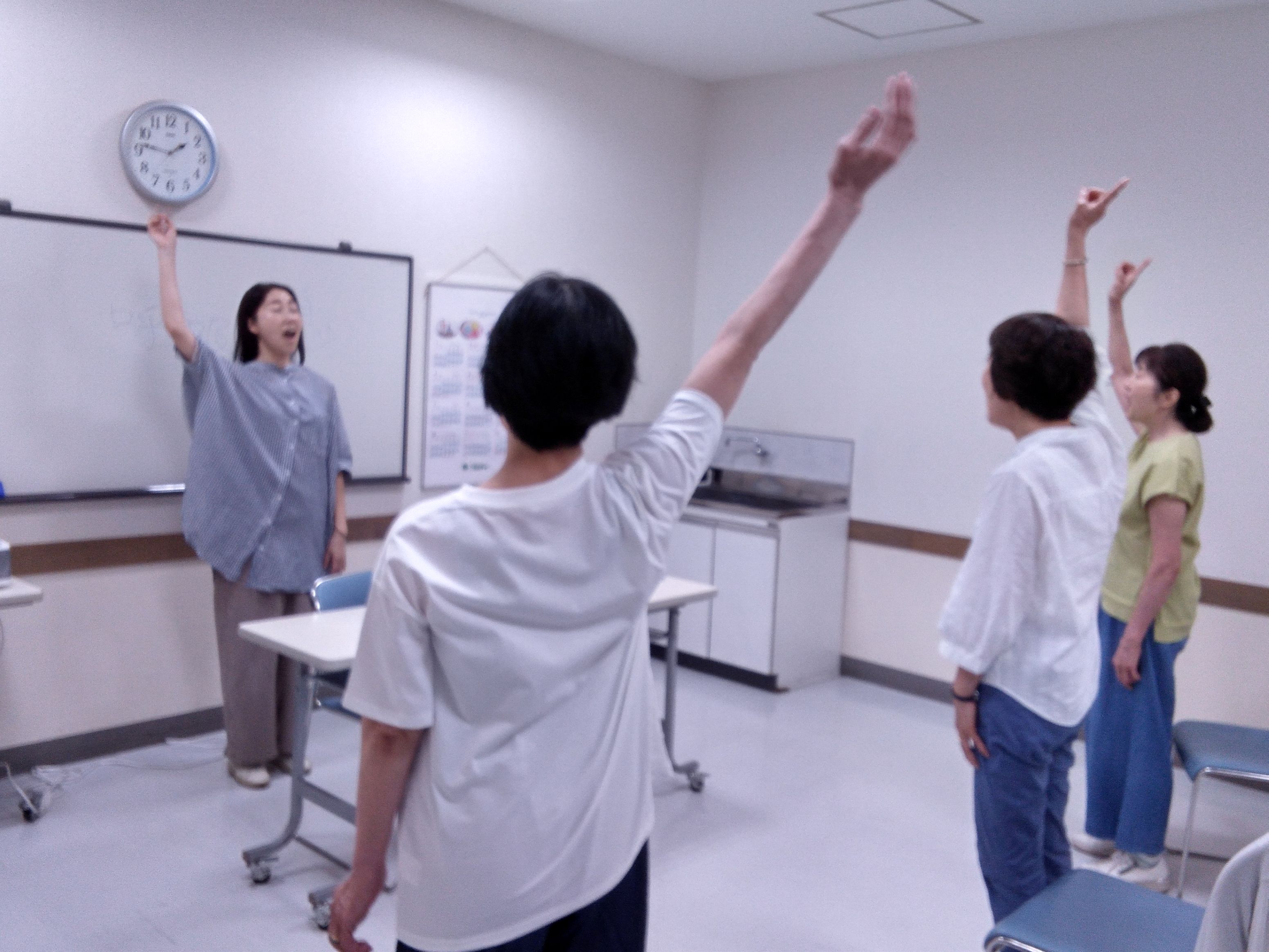 ハッピーボイトレ うたを歌って気分上昇