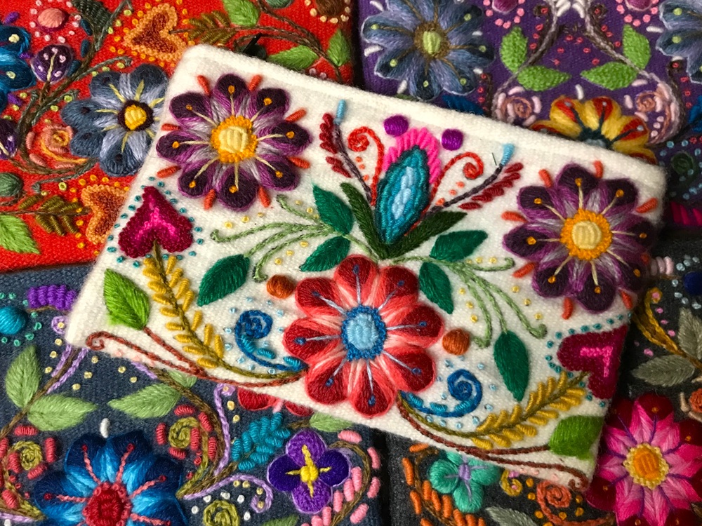 全5回 アヤクーチョ刺繍 秋の新講座 10/27(月)スタート