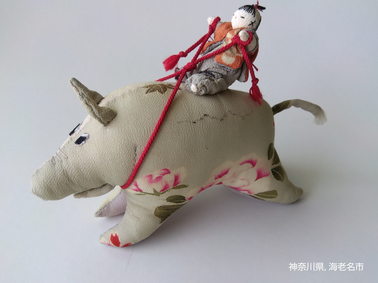 古布で味わう手縫いの癒し ちりめん細工 【秋の新講座】10/10(金)特別体験