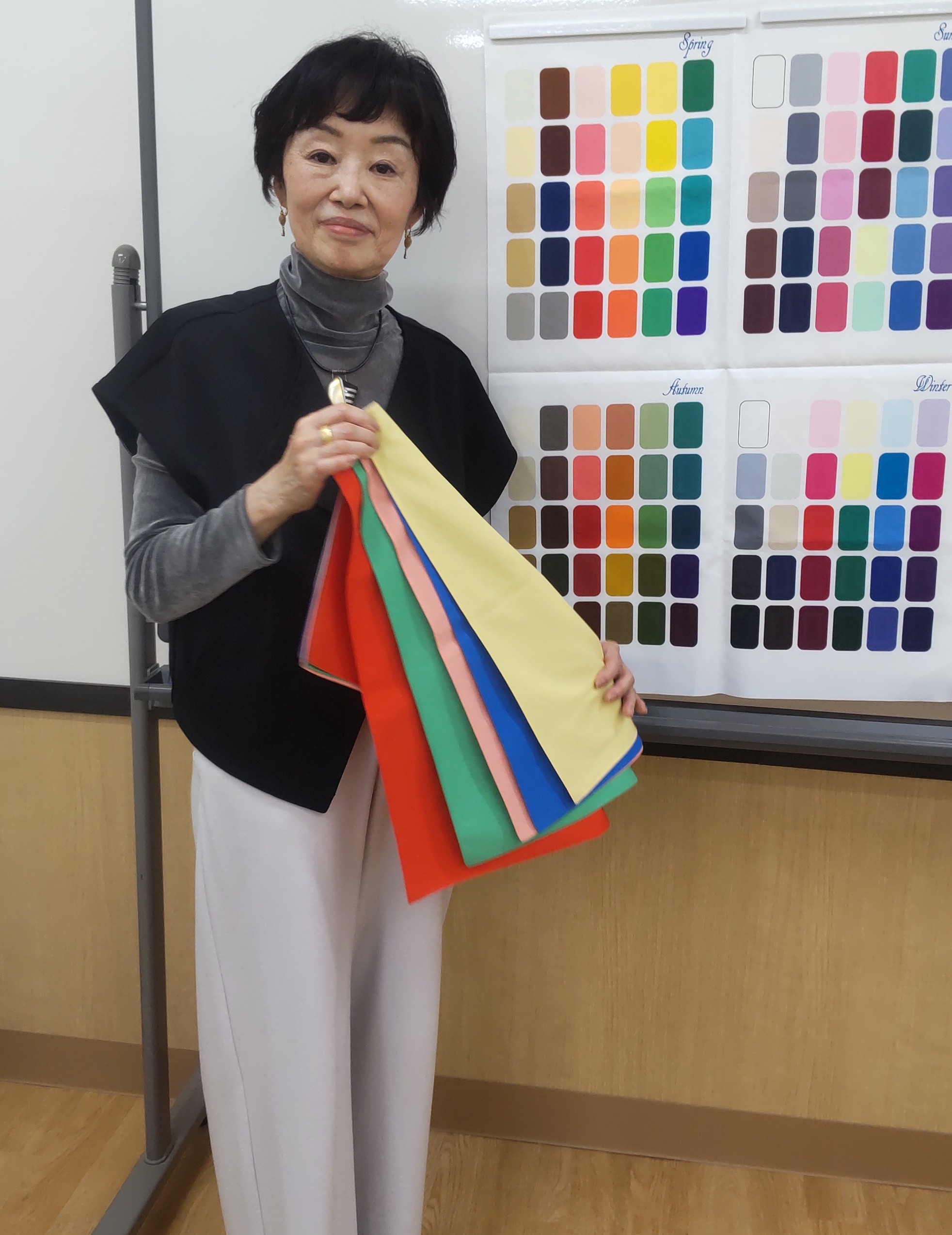 パーソナルカラー診断 秋の1DAY講座 10/26(日)10:10～男性 13:10～女性