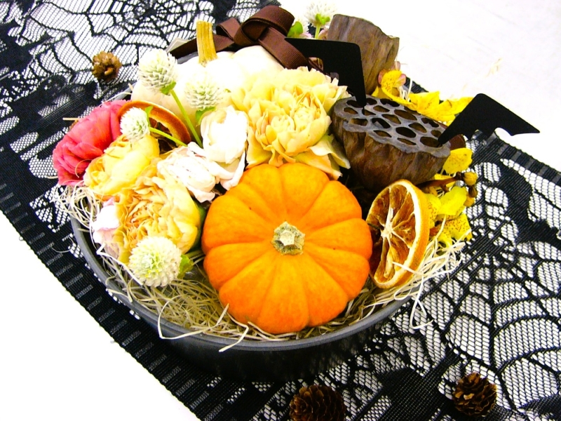 お花で楽しむ ハロウィン アレンジ 1DAYスペシャル講座 10/15(水)